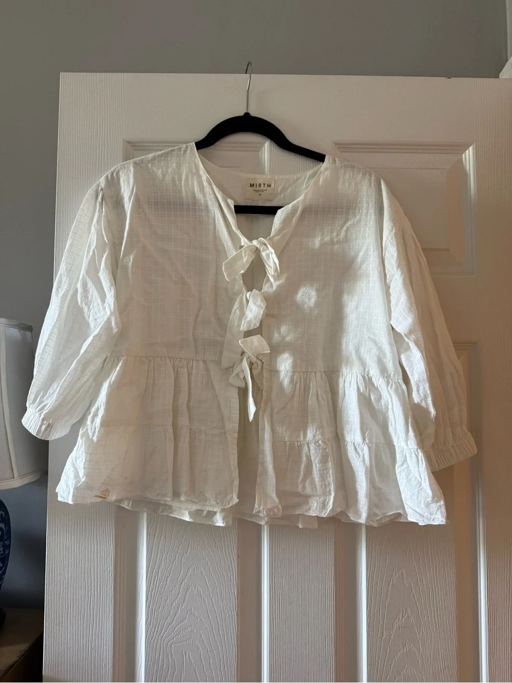 Mirth Lyon Blouse - Picture 2 of 4